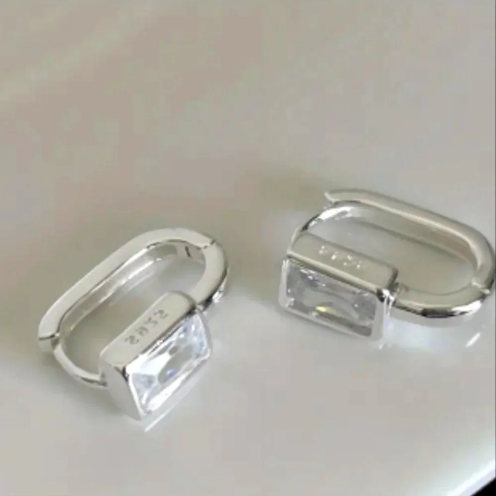 Ladies 925 Sterling silver Simulated Diamonds Rarrings